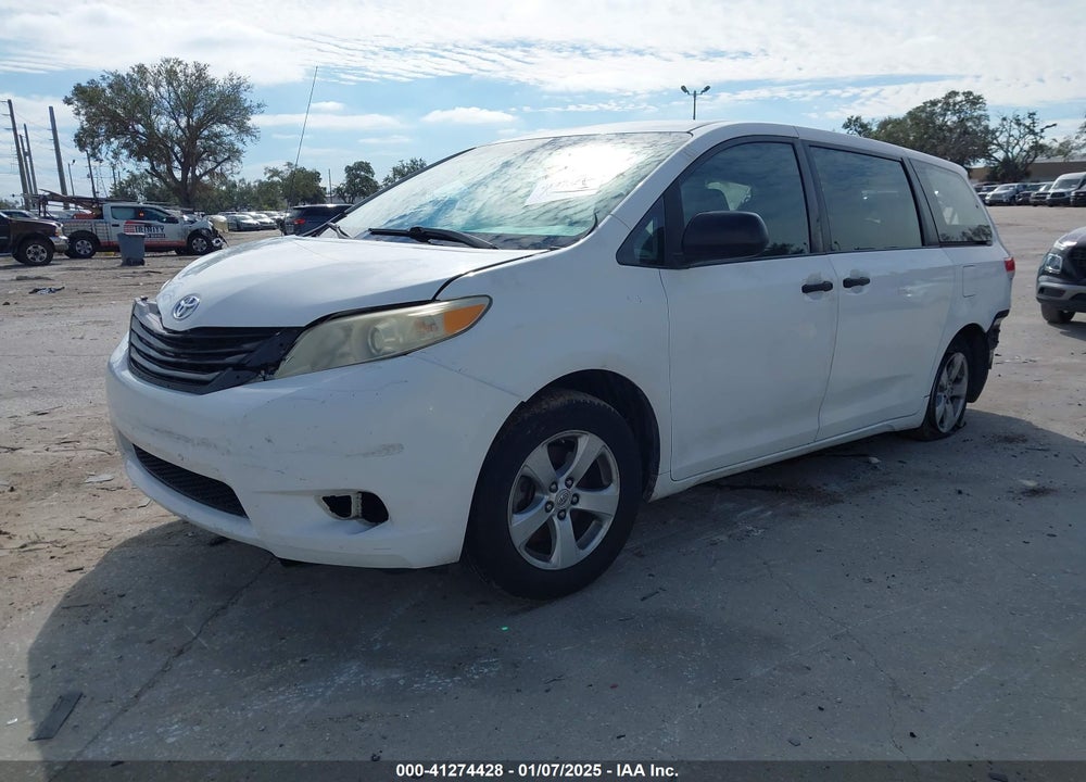 2011 TOYOTA SIENNA VIN: 5TDKA3DC6BS001648