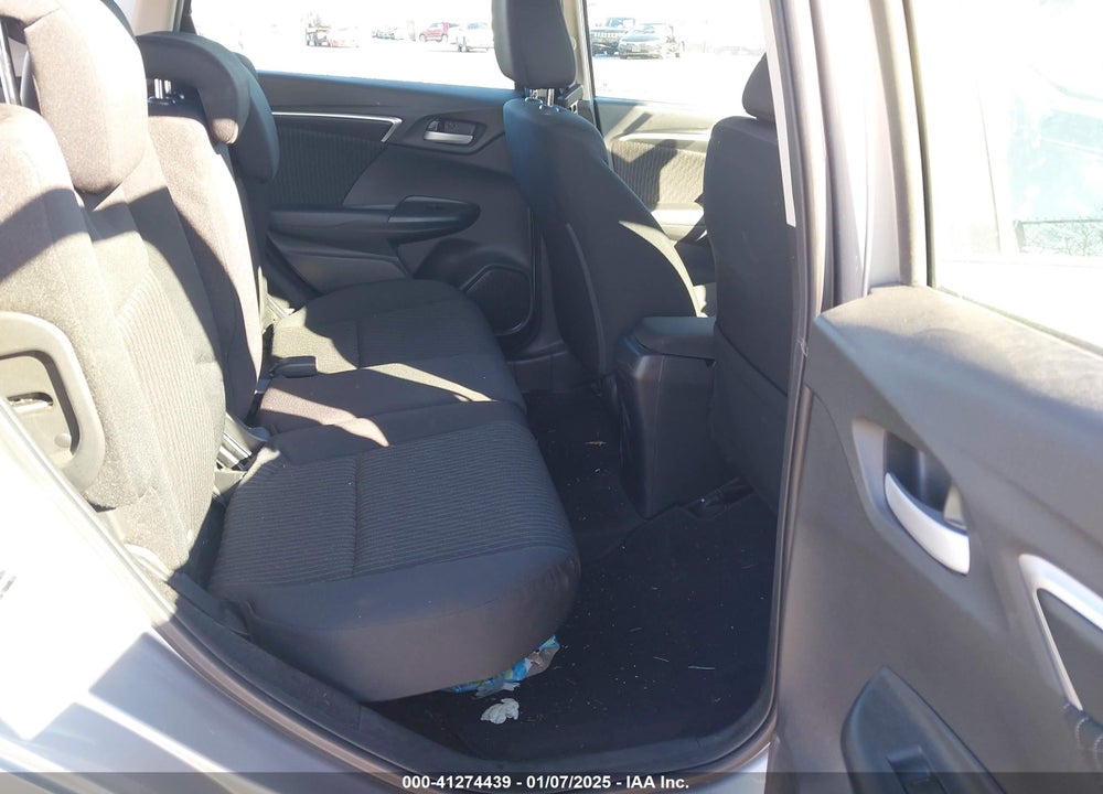 2018 HONDA FIT VIN: 3HGGK5H89JM721370