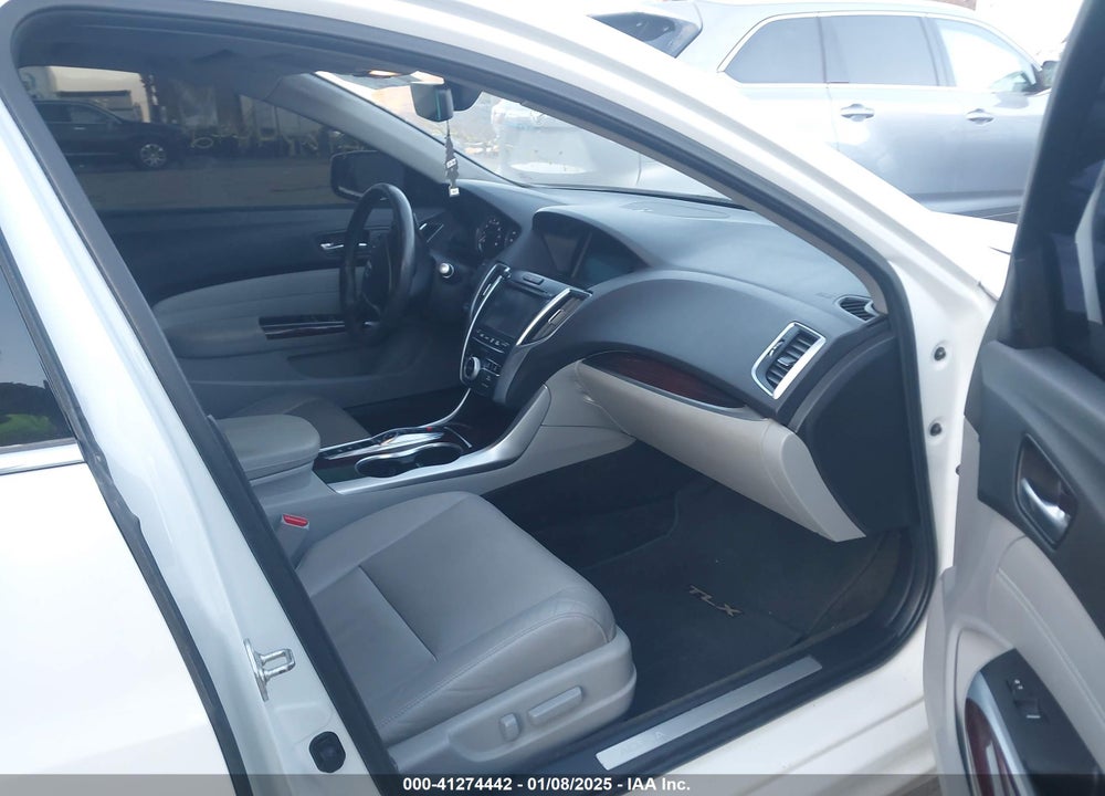 2015 ACURA TLX VIN: 19UUB3F56FA000492