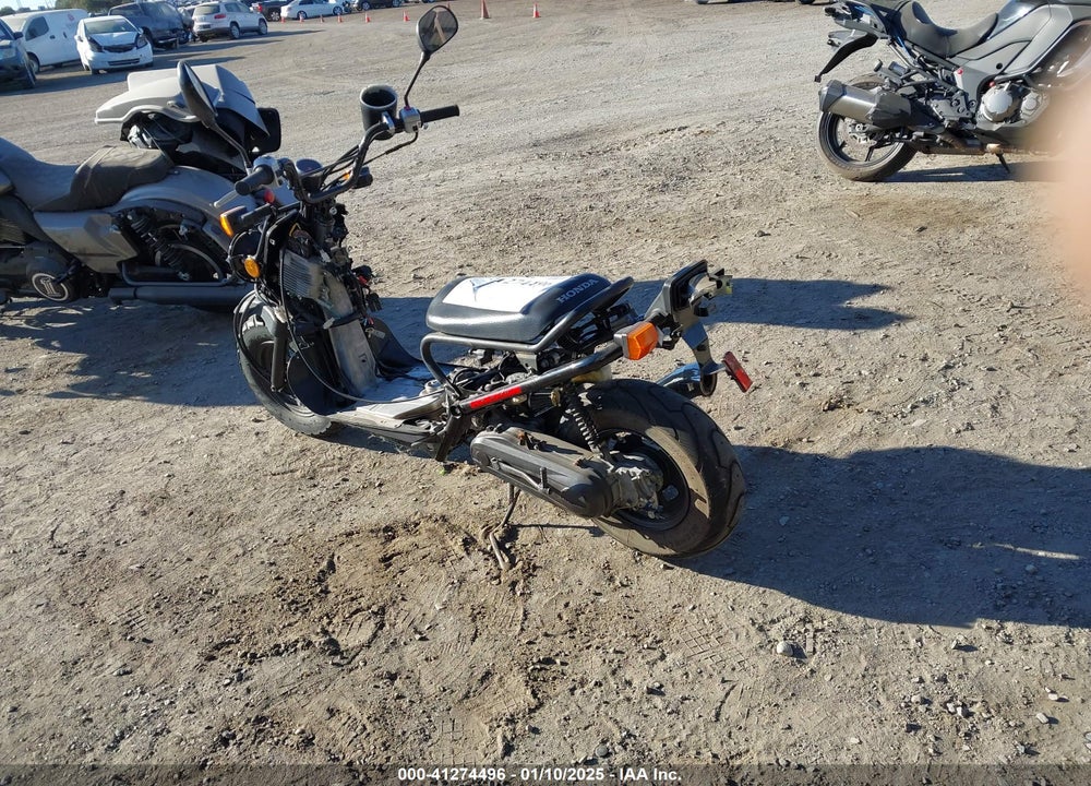 2017 HONDA NPS50 VIN: JH2AF5819HK500002
