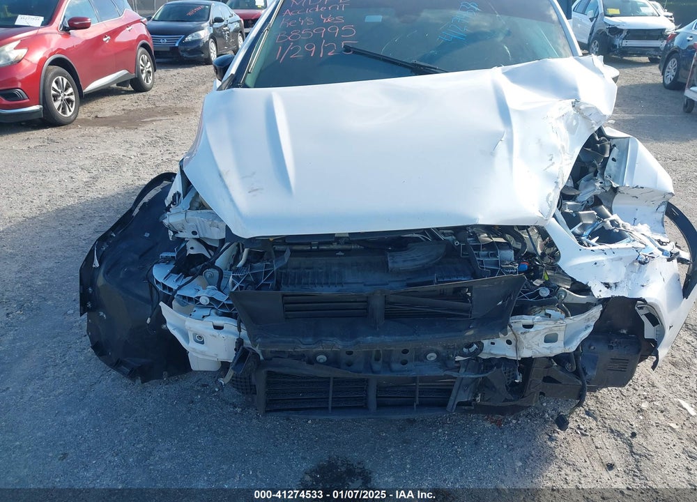 2017 FORD ESCAPE TITANIUM VIN: 1FMCU0J9XHUB85995