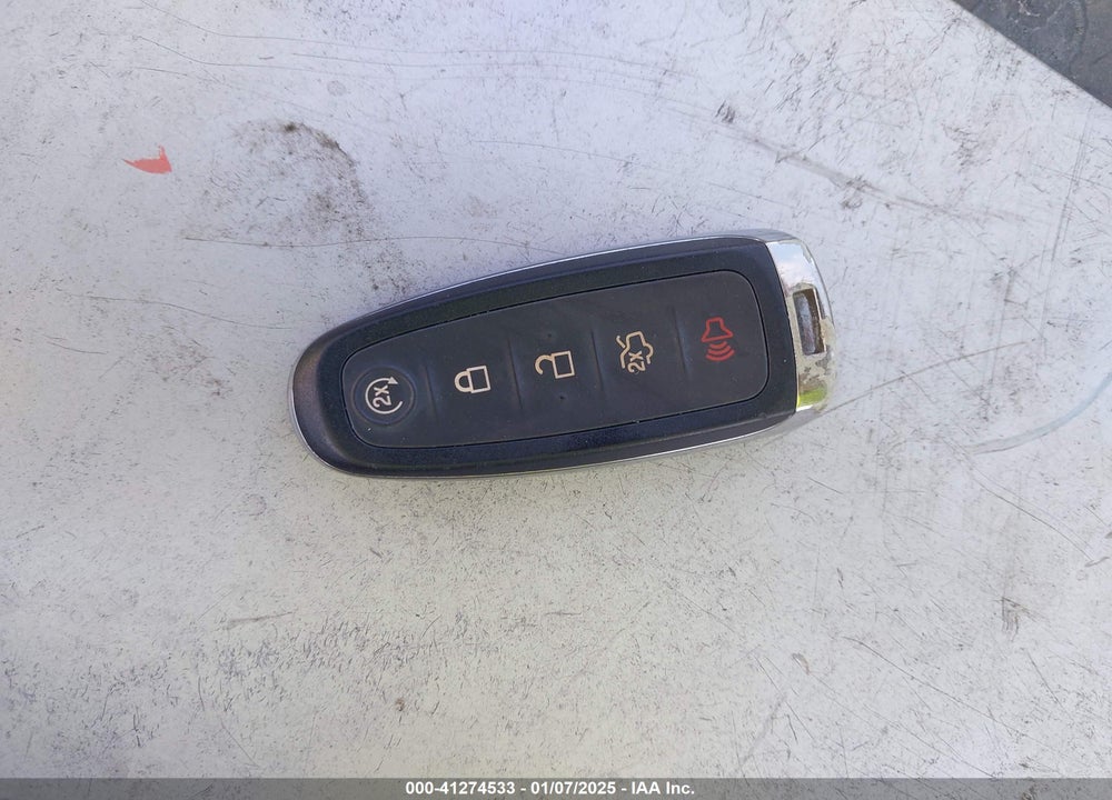 2017 FORD ESCAPE TITANIUM VIN: 1FMCU0J9XHUB85995