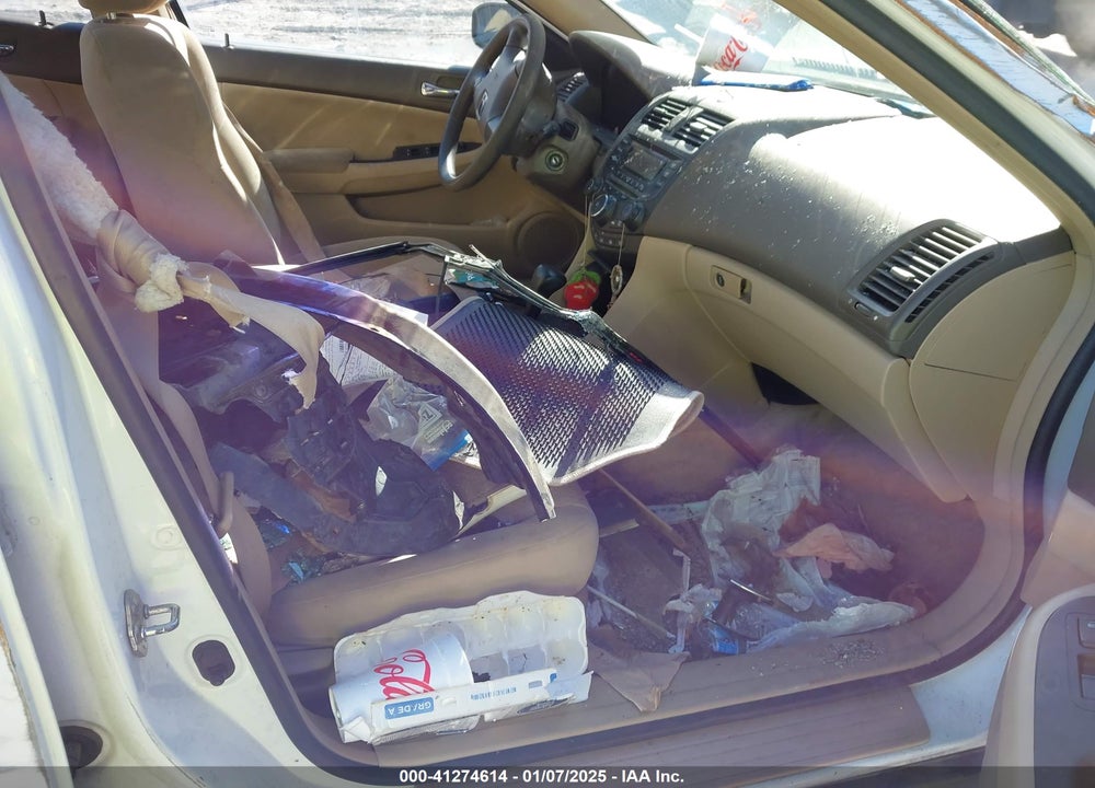 2003 HONDA ACCORD 2.4 LX VIN: 1HGCM563X3A116743