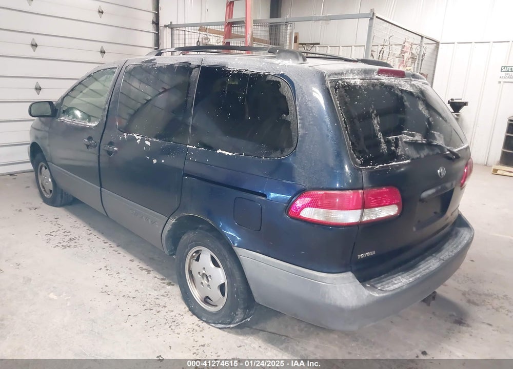 2003 TOYOTA SIENNA CE VIN: 4T3ZF19C83U521363