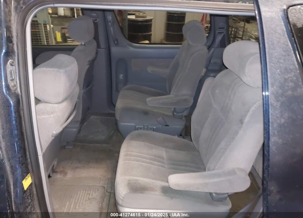 2003 TOYOTA SIENNA CE VIN: 4T3ZF19C83U521363
