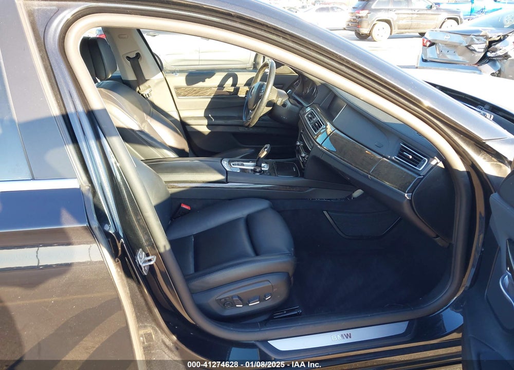2013 BMW 750LI VIN: WBAYE8C51DD131959