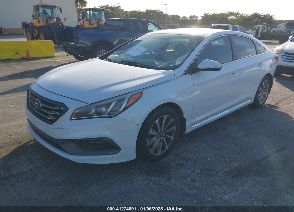 2015 HYUNDAI SONATA SPORT VIN: 5NPE34AF1FH032720