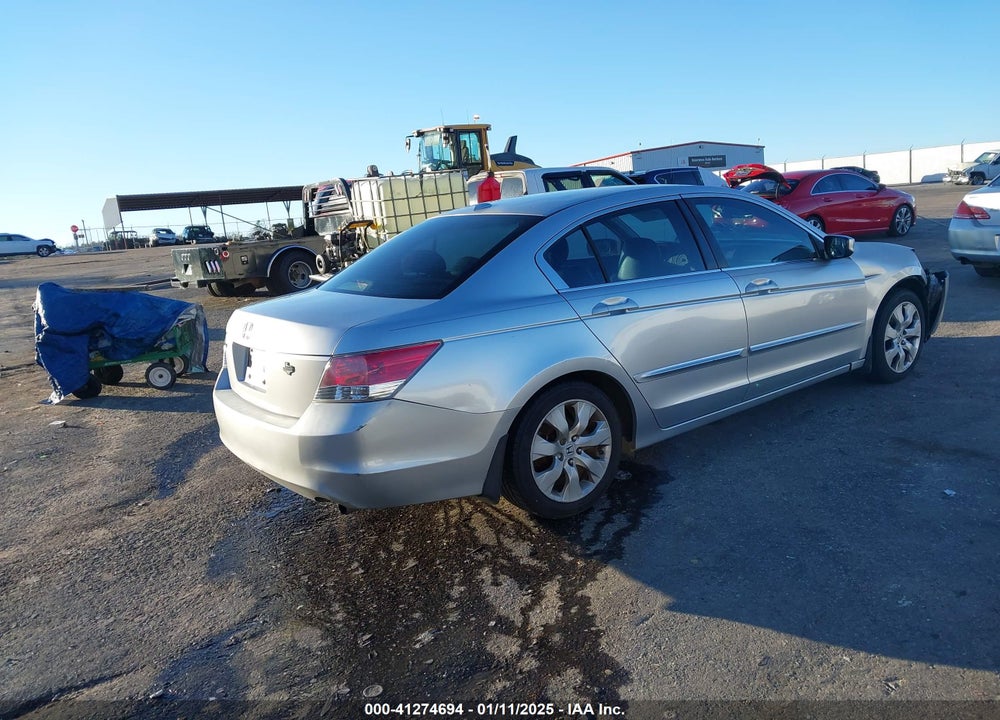 2008 HONDA ACCORD VIN: JHMCP26818C063750