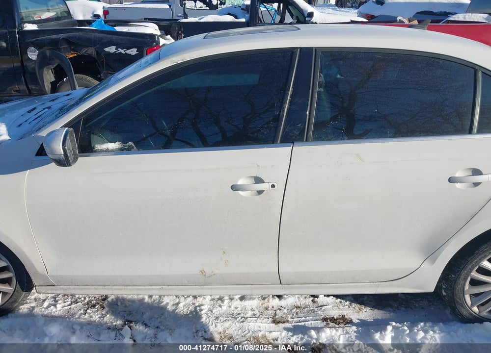 2013 VOLKSWAGEN JETTA VIN: 3VWLL7AJ9DM203621