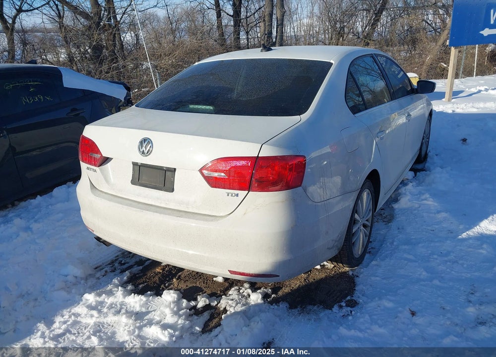 2013 VOLKSWAGEN JETTA VIN: 3VWLL7AJ9DM203621