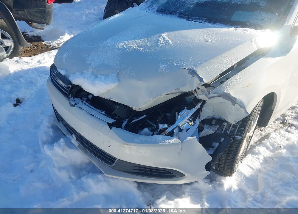 2013 VOLKSWAGEN JETTA VIN: 3VWLL7AJ9DM203621