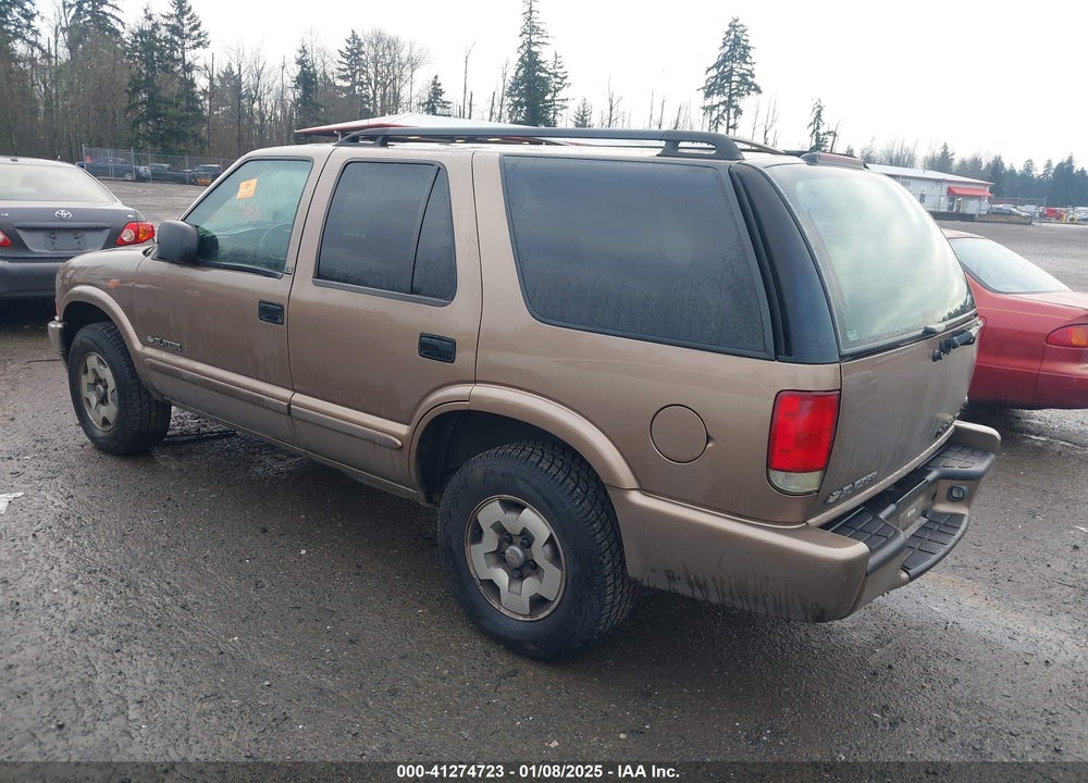 2003 CHEVROLET BLAZER LS VIN: 1GNDT13X33K121158