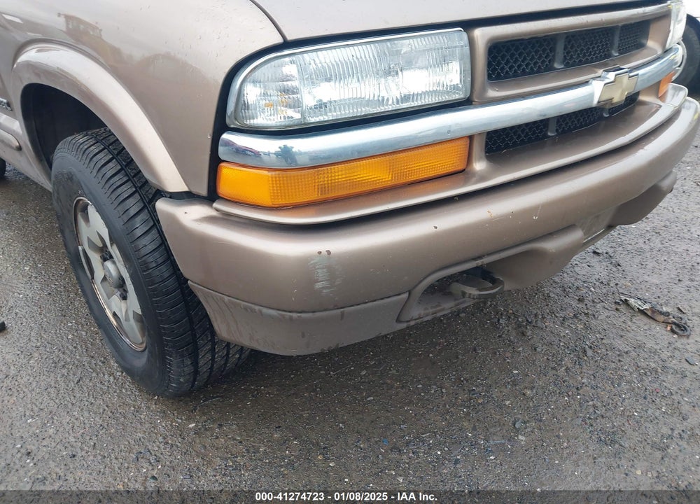 2003 CHEVROLET BLAZER LS VIN: 1GNDT13X33K121158