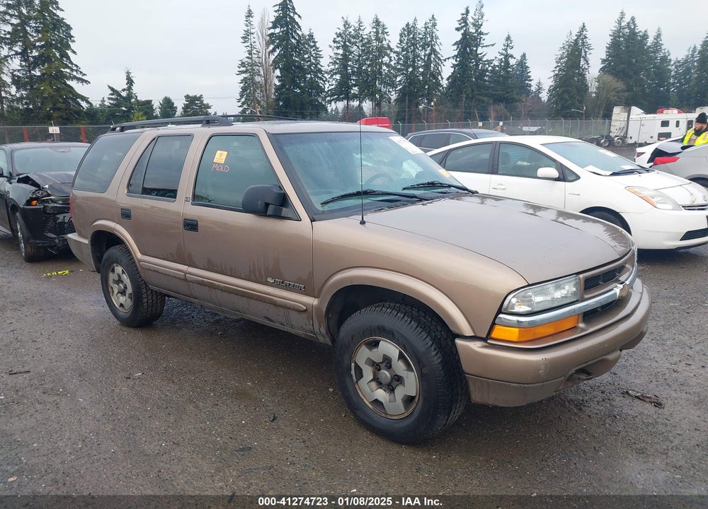2003 CHEVROLET BLAZER LS VIN: 1GNDT13X33K121158