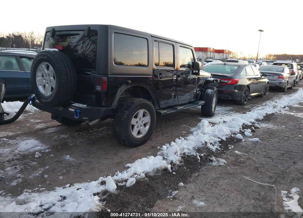 2017 JEEP WRANGLER UNLIMITED SPORT 4X4 VIN: 1C4BJWDG3HL574019