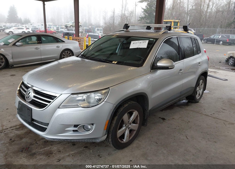 2010 VOLKSWAGEN TIGUAN WOLFSBURG EDITION VIN: WVGBV7AX0AW530056