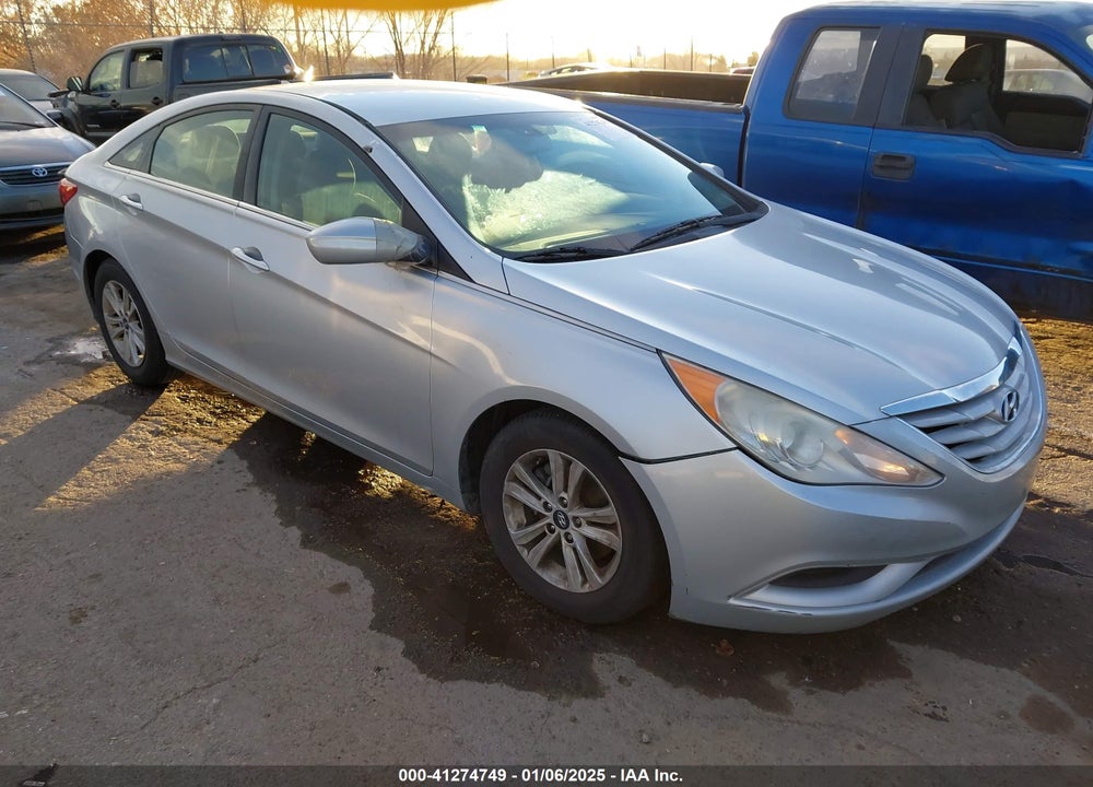 2013 HYUNDAI SONATA GLS VIN: 5NPEB4ACXDH794756