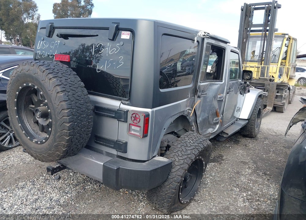 2017 JEEP WRANGLER UNLIMITED SAHARA 4X4 VIN: 1C4BJWEG7HL583465