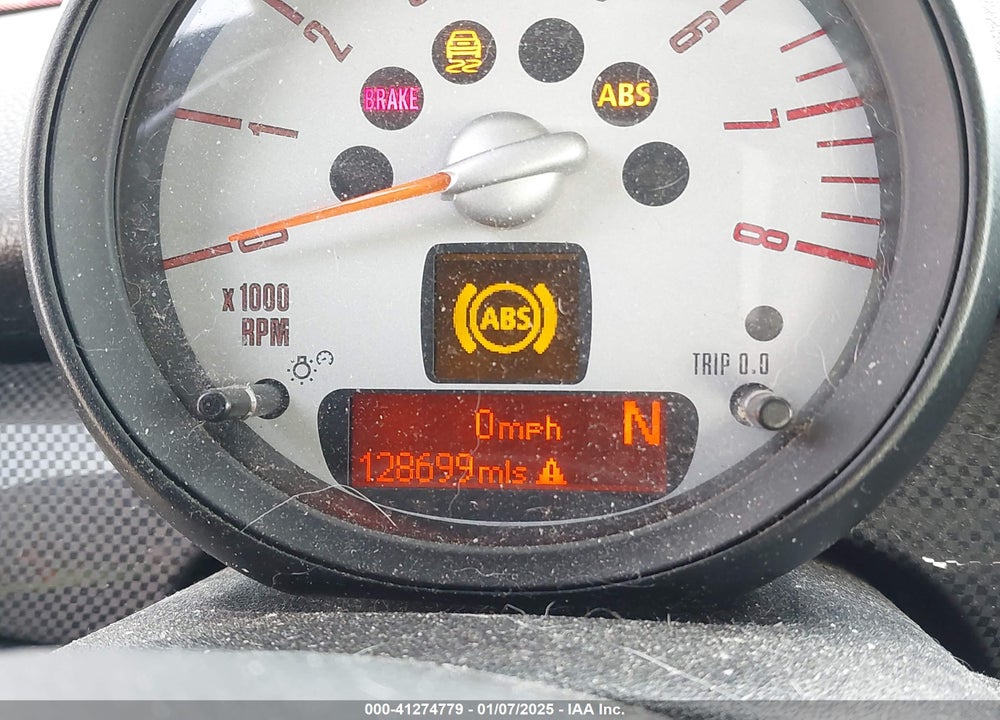2013 MINI HARDTOP COOPER S VIN: WMWSV3C58DT390995