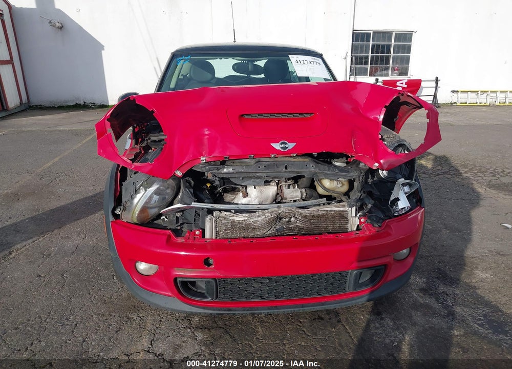2013 MINI HARDTOP COOPER S VIN: WMWSV3C58DT390995