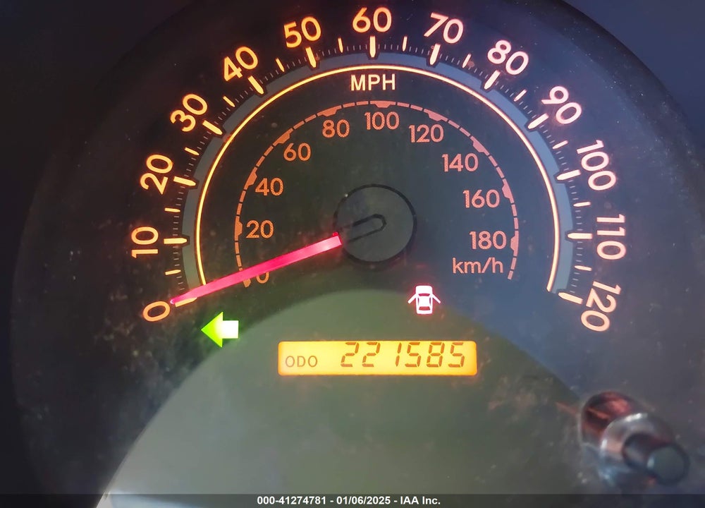 2011 TOYOTA TUNDRA GRADE 5.7L V8 VIN: 5TFRY5F10BX104303