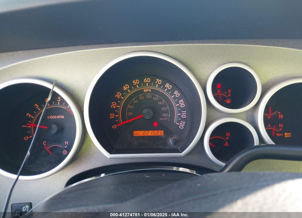 2011 TOYOTA TUNDRA GRADE 5.7L V8 VIN: 5TFRY5F10BX104303