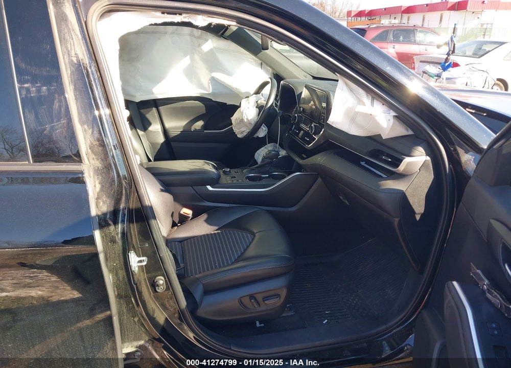 2023 TOYOTA HIGHLANDER VIN: 5TDKDRBH0PS030188