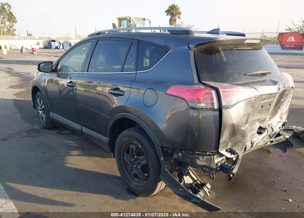 2018 TOYOTA RAV4 LE VIN: JTMBFREV7JJ252789