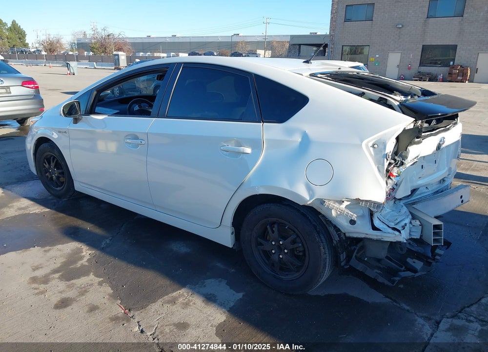 2015 TOYOTA PRIUS TWO VIN: JTDKN3DU8F1986308