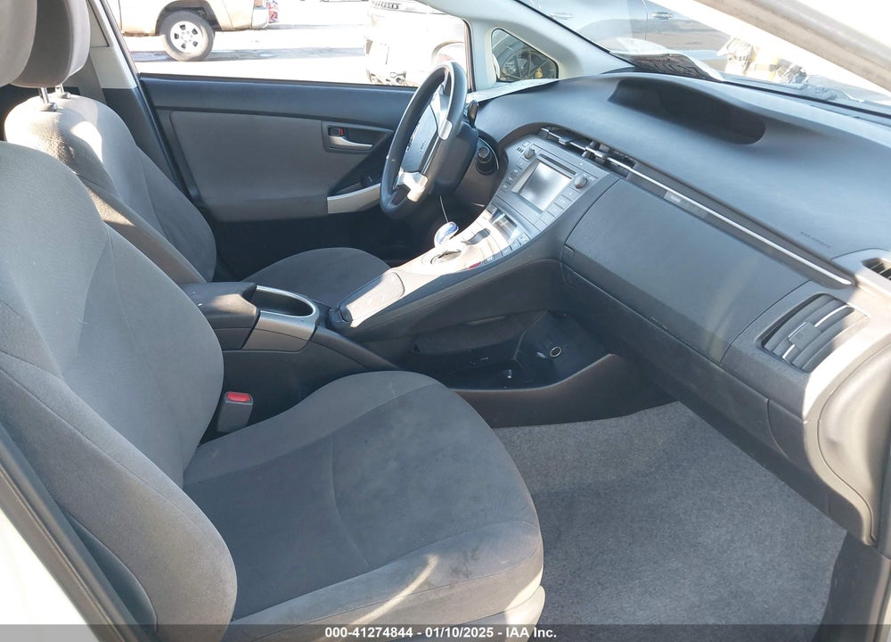 2015 TOYOTA PRIUS TWO VIN: JTDKN3DU8F1986308