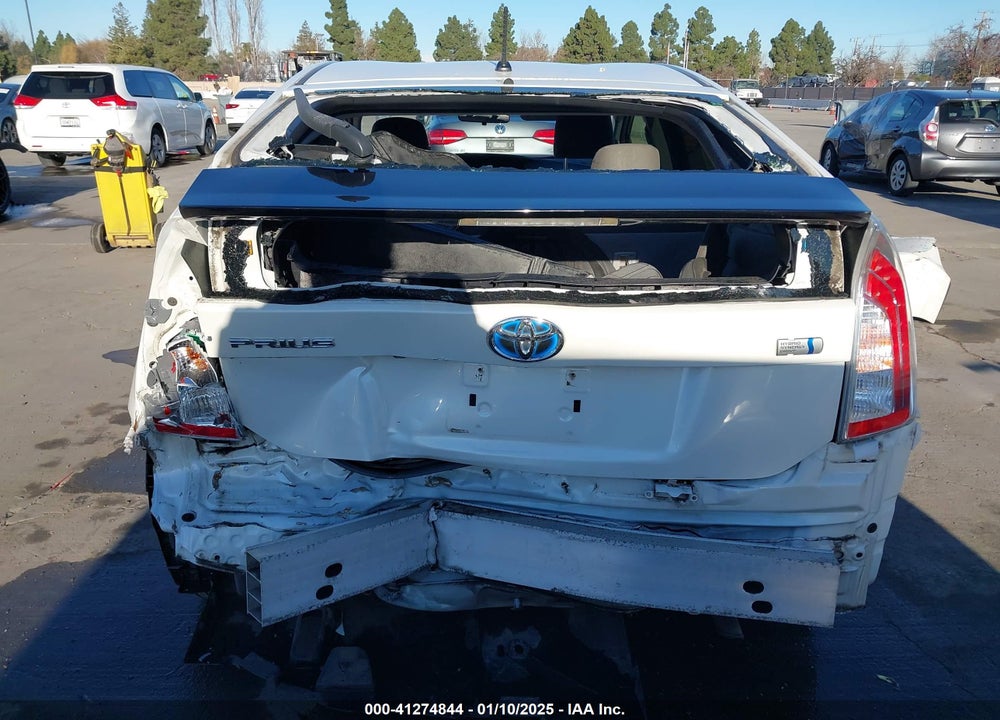 2015 TOYOTA PRIUS TWO VIN: JTDKN3DU8F1986308