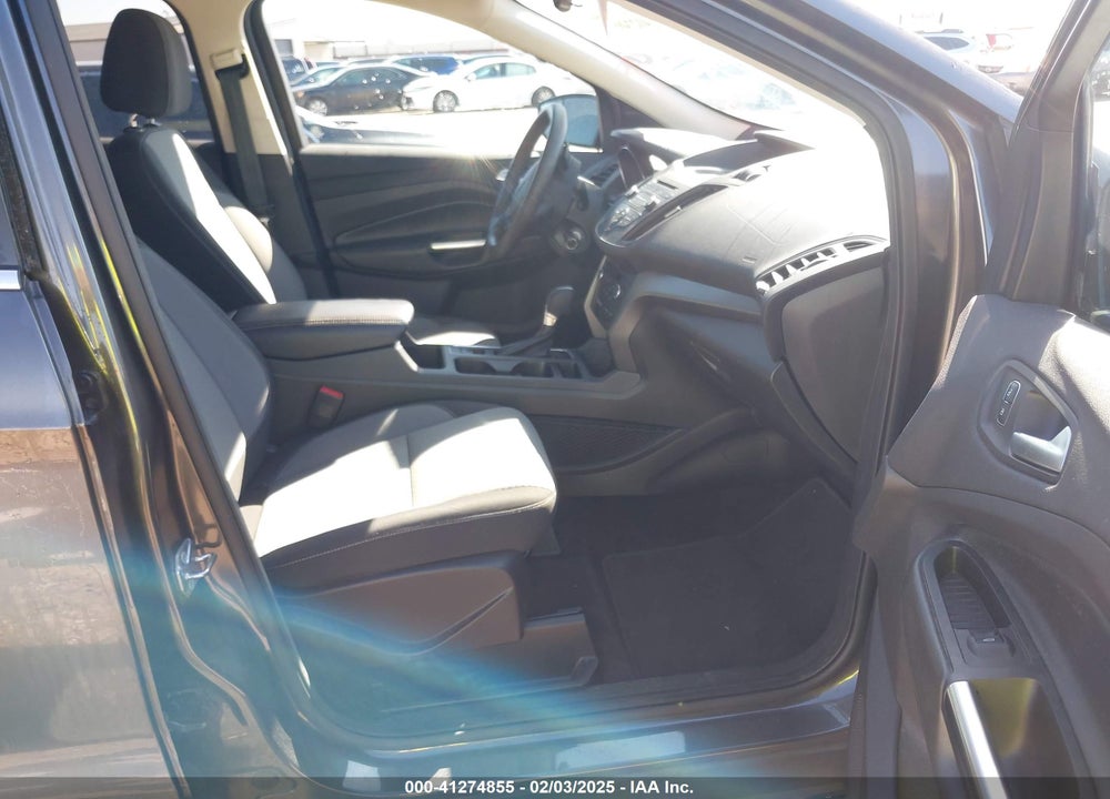 2017 FORD ESCAPE SE VIN: 1FMCU0GD3HUD04000