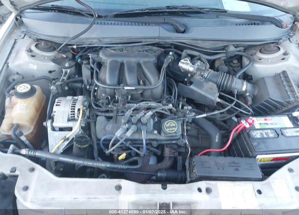 2005 FORD TAURUS SE VIN: 1FAFP53235A122200