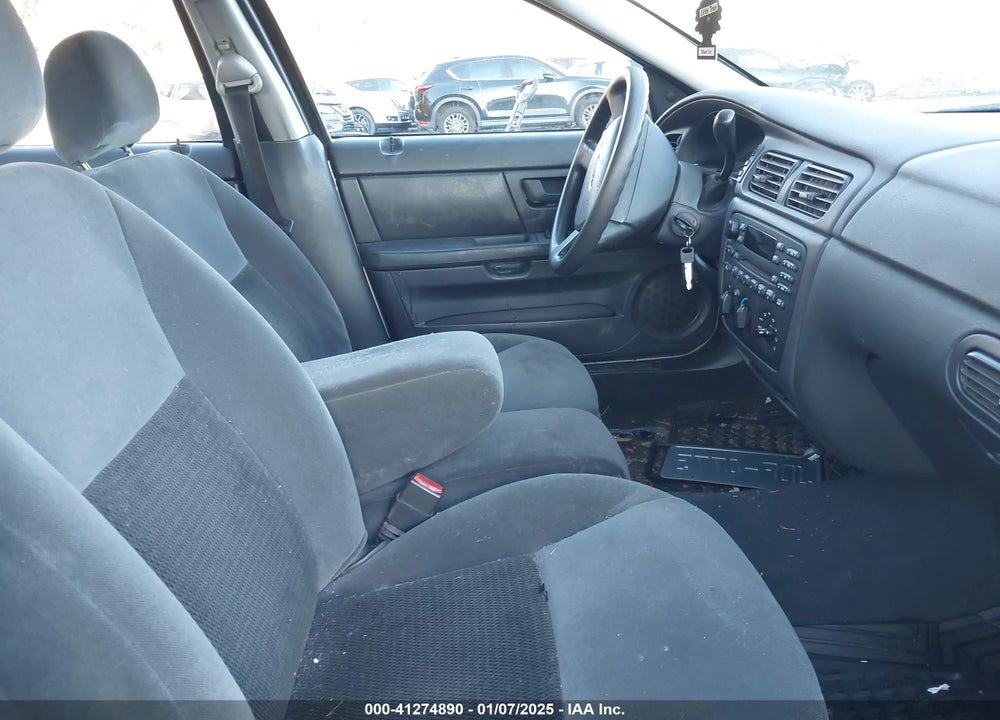 2005 FORD TAURUS SE VIN: 1FAFP53235A122200