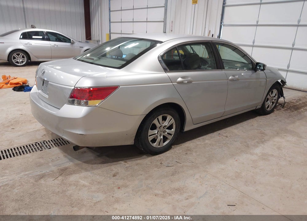 2009 HONDA ACCORD 2.4 LX-P VIN: 1HGCP26449A119726