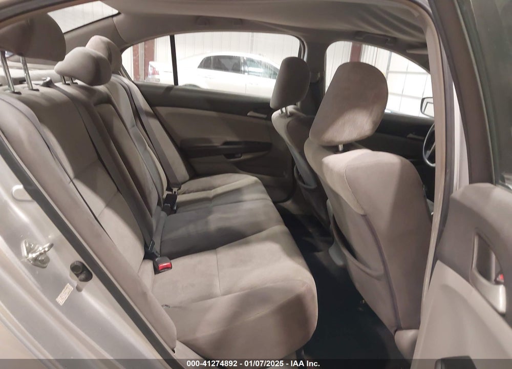 2009 HONDA ACCORD 2.4 LX-P VIN: 1HGCP26449A119726