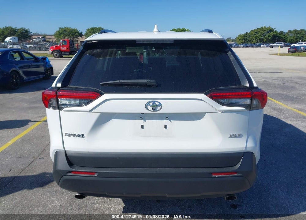 2023 TOYOTA RAV4 XLE VIN: 2T3W1RFVXPW285715