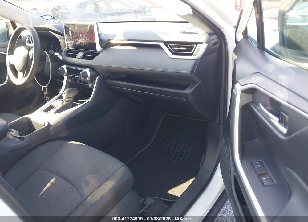 2023 TOYOTA RAV4 XLE VIN: 2T3W1RFVXPW285715