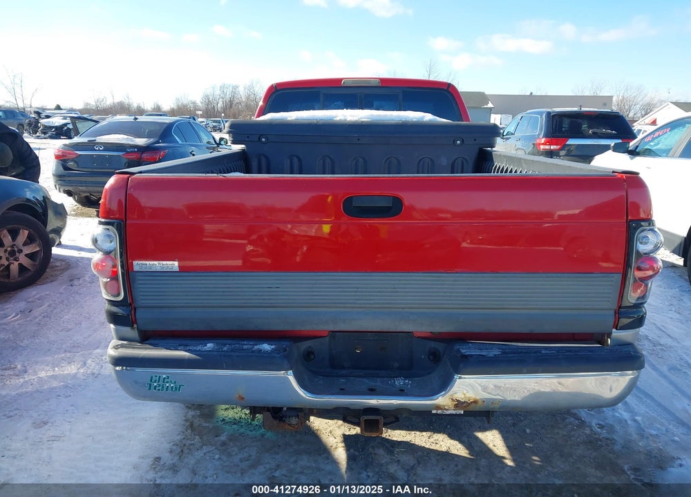 1995 DODGE RAM 1500 VIN: 1B7HC16Y1SS383676