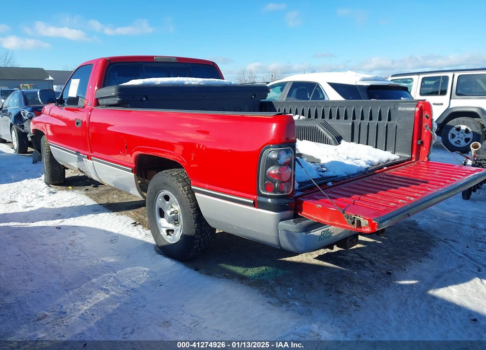 1995 DODGE RAM 1500 VIN: 1B7HC16Y1SS383676