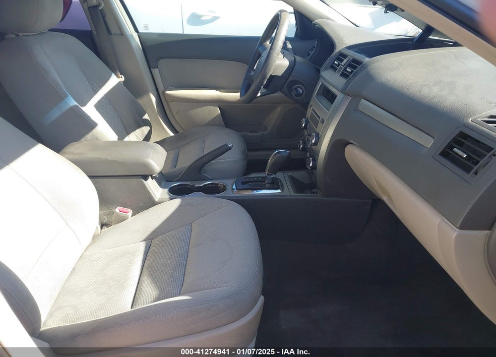 2010 FORD FUSION SE VIN: 3FAHP0HA3AR155225