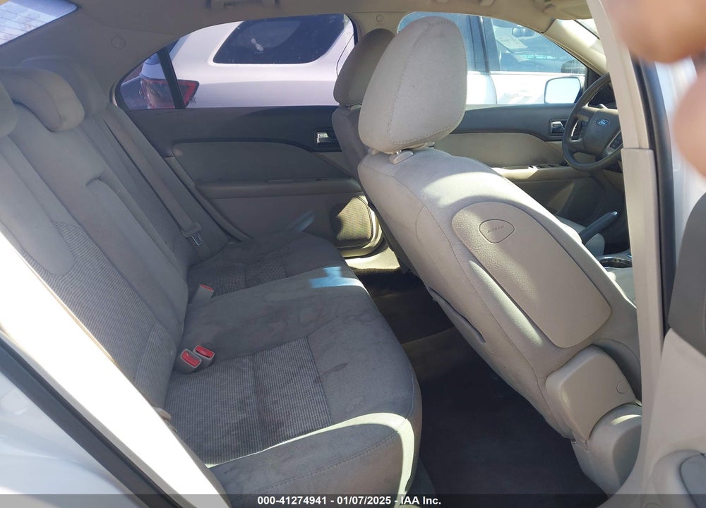 2010 FORD FUSION SE VIN: 3FAHP0HA3AR155225