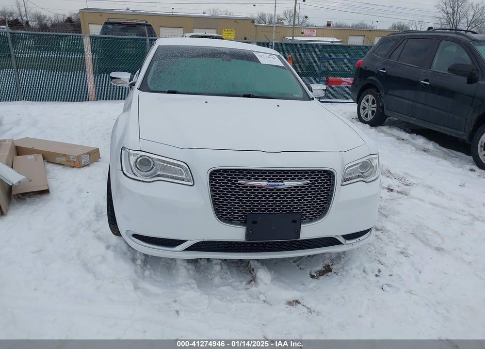 2018 CHRYSLER 300 TOURING VIN: 2C3CCAAG3JH164978