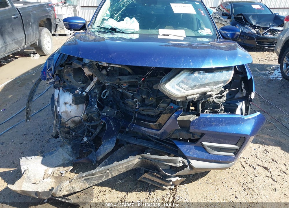 2019 NISSAN ROGUE SV VIN: 5N1AT2MT8KC754045