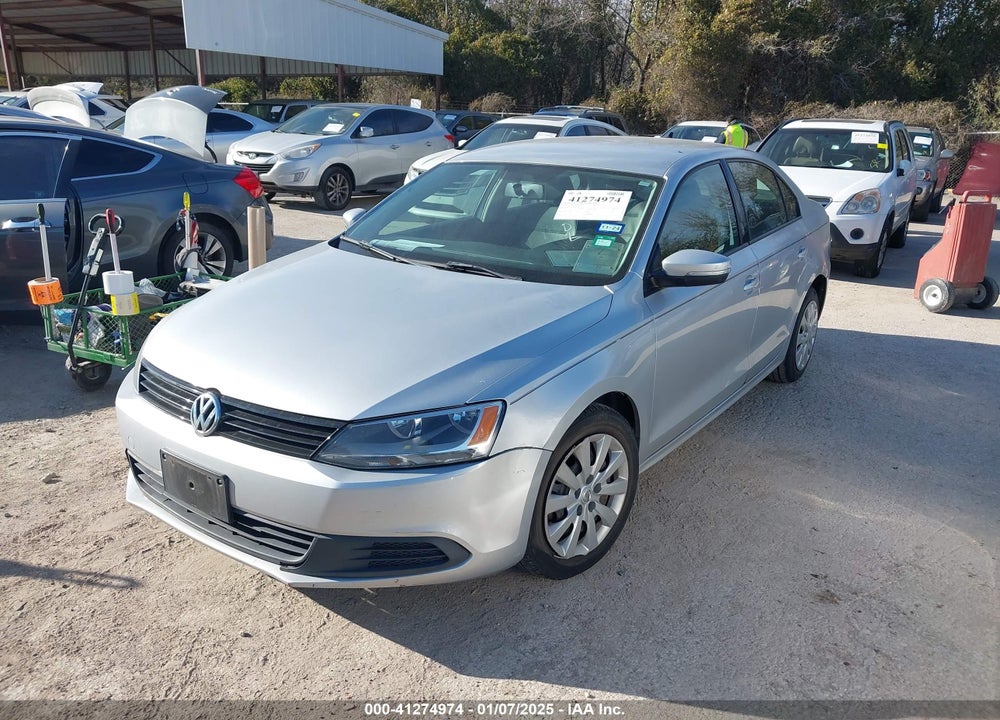 2014 VOLKSWAGEN JETTA VIN: 3VWD17AJ1EM270967