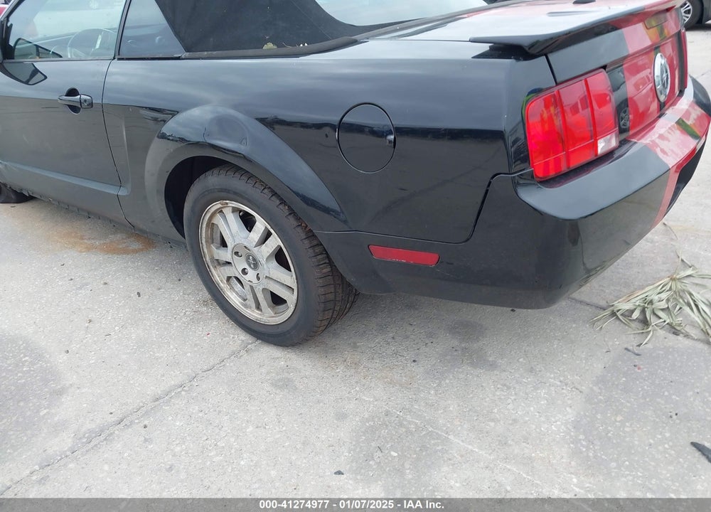 2007 FORD MUSTANG V6 DELUXE/V6 PREMIUM VIN: 1ZVHT84N975264018
