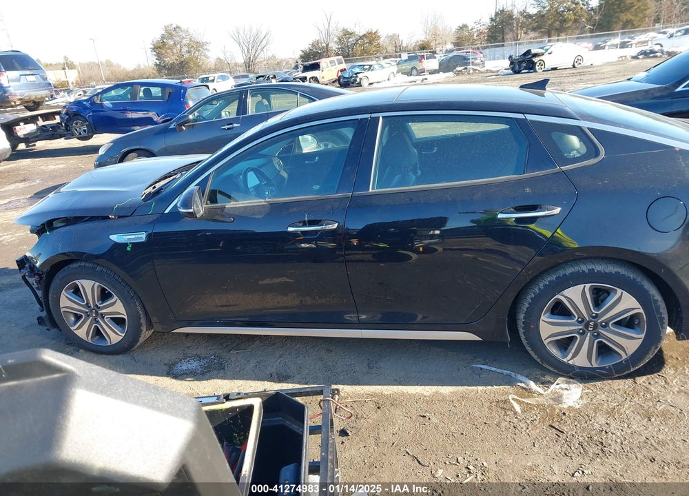 2017 KIA OPTIMA VIN: KNAGU4LC2H5005017