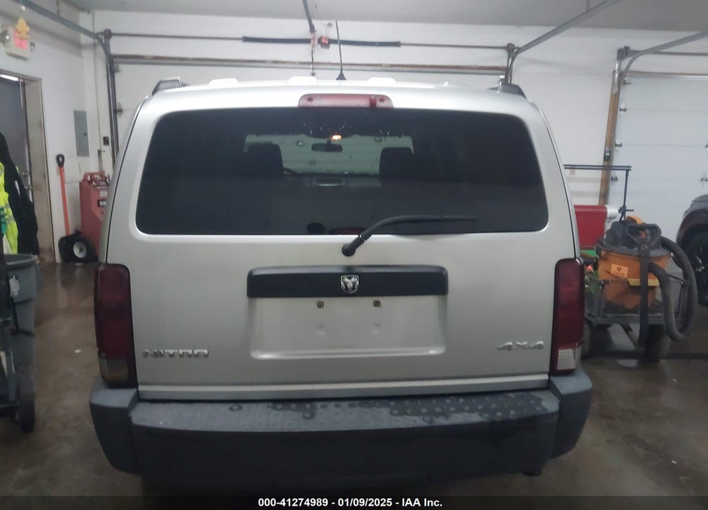 2007 DODGE NITRO SXT VIN: 1D8GU28K87W580014