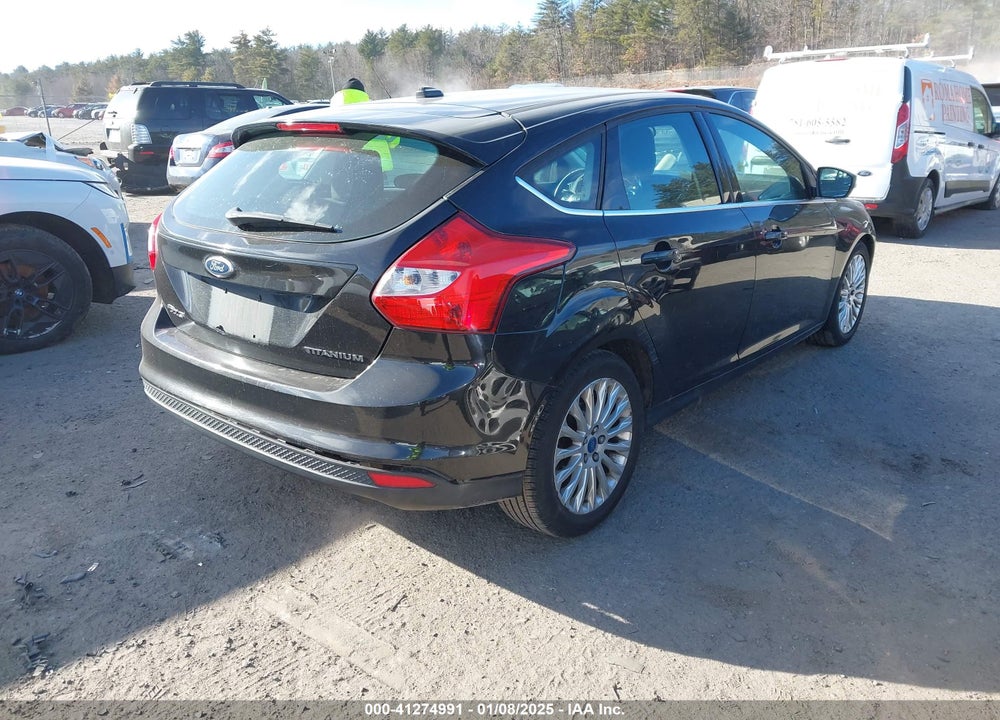 2012 FORD FOCUS TITANIUM VIN: 1FAHP3N23CL171831