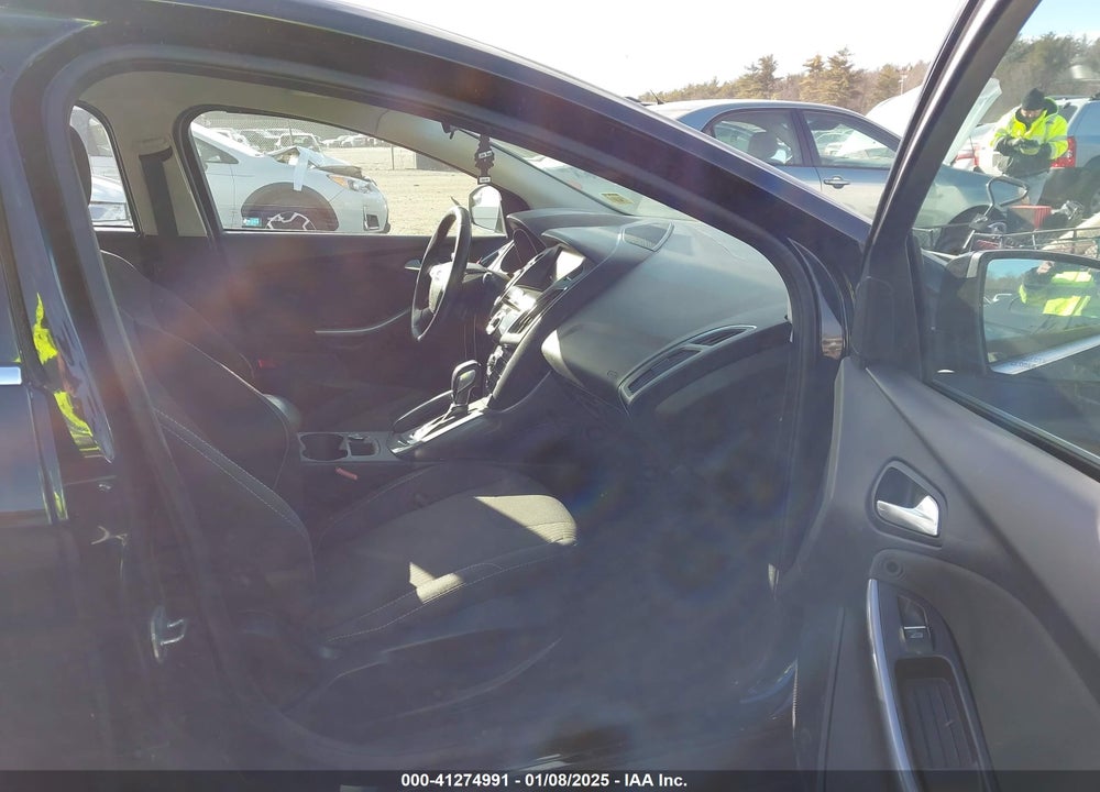 2012 FORD FOCUS TITANIUM VIN: 1FAHP3N23CL171831